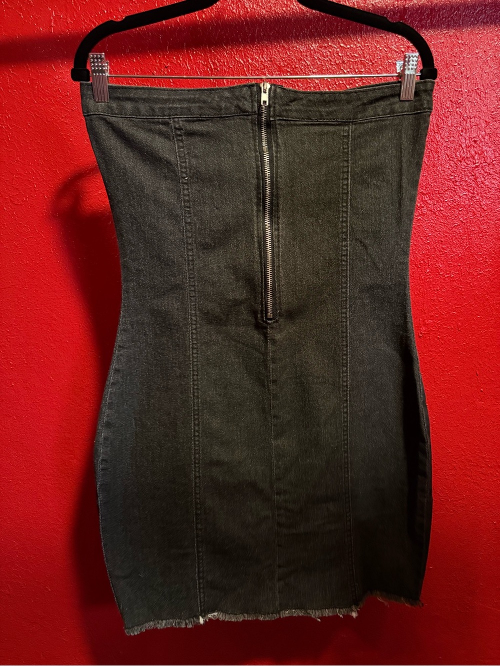 01. Source Unknown Blue denim tube top Dress